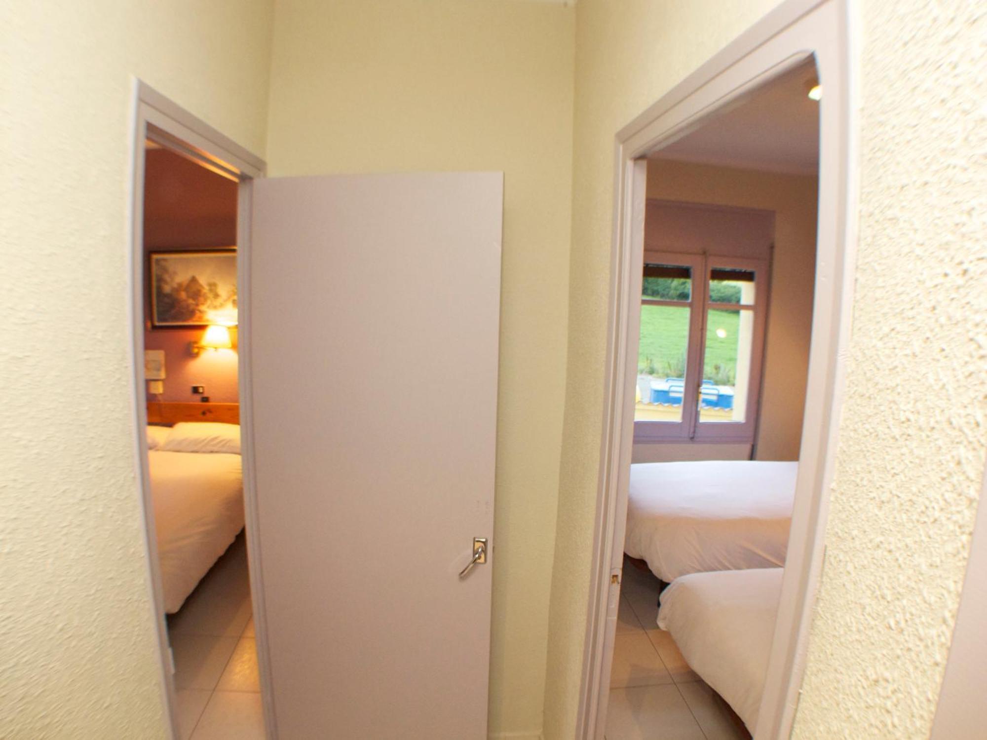 Hotel Mirador Lles Ngoại thất bức ảnh